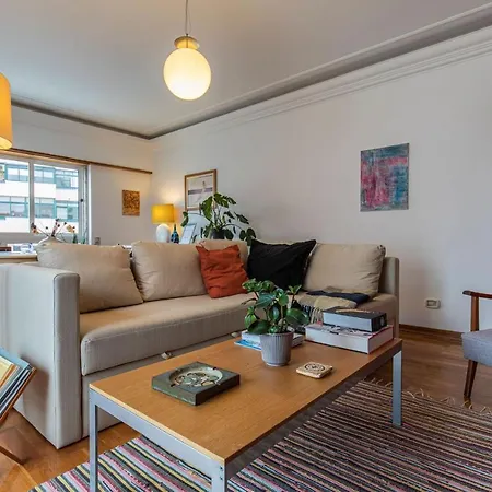 Sunny 2Bdr Apartment W/Balcony By Lovelystay Apartamento